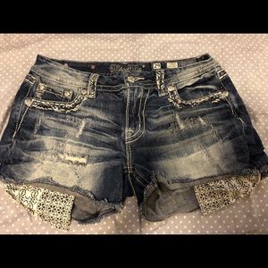 Miss Me shorts